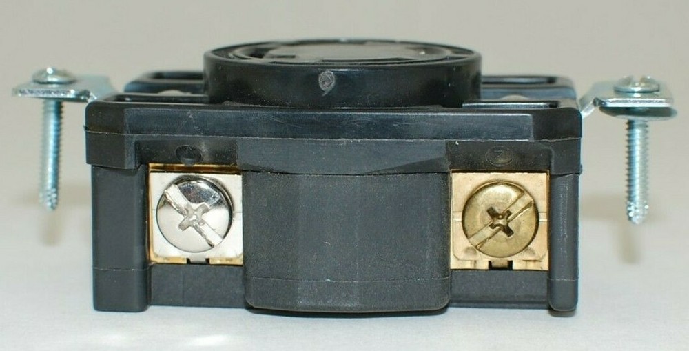 Arrow Hart 6570 Single Receptacle