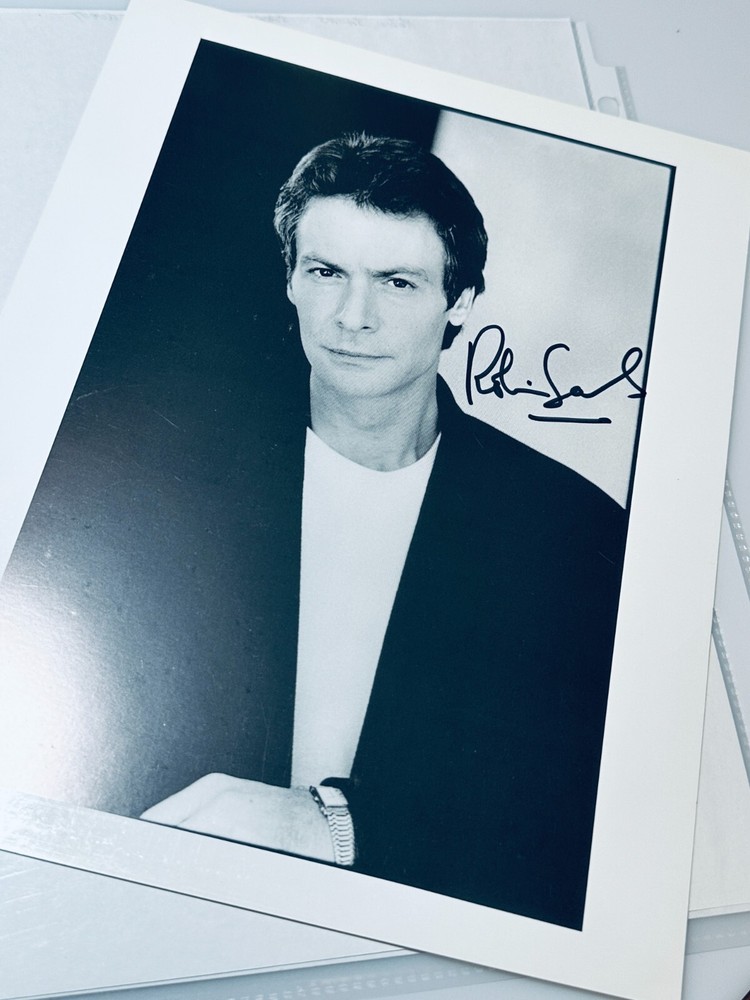 ROBIN SACHS 8x10 Photo Autograph Signed W/ COA