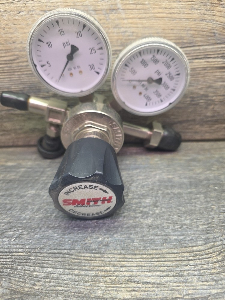 Miller 213-03-09 Silverline High Purity Analytical Single Stage Regulator