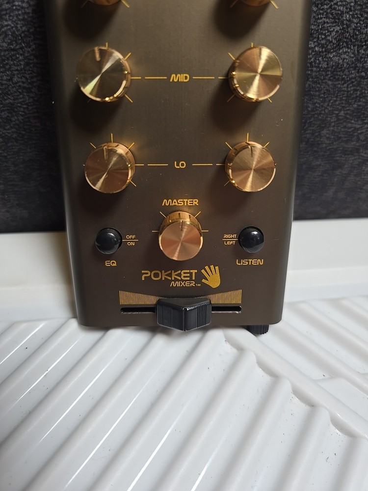 POCKET MIXER Mix Any Source No Power Required Tiny Size Stereo Crossfading w EQ