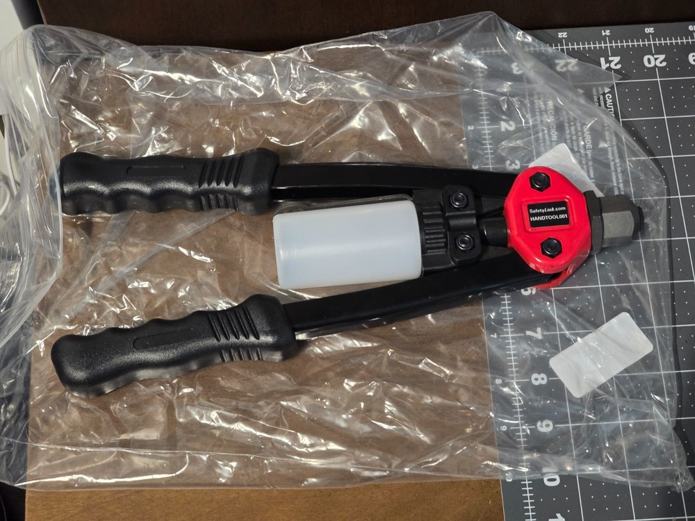 SafetyLink Tool - Compact Hand Rivet Tool HANDTOOL001