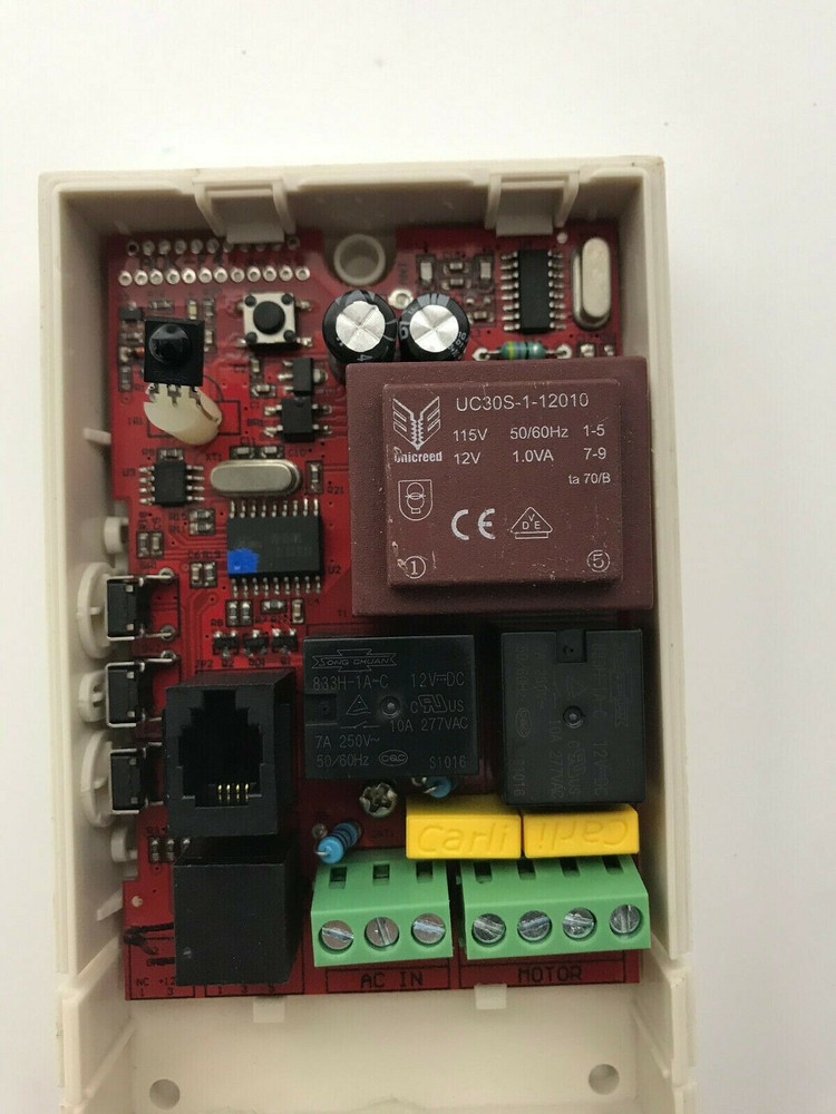 Elite Screens SKT100UH-E12-AUHD Motorized Projector Screen Main Board