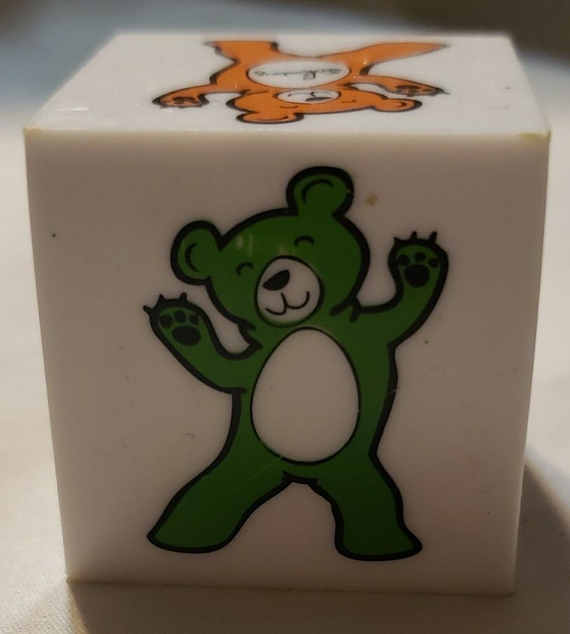 Skoolzy Rainbow Counting Bears DIE