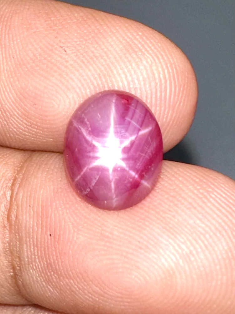 4.13cts Beautiful 6 Ray Star Ruby 100% Natural Gemstone