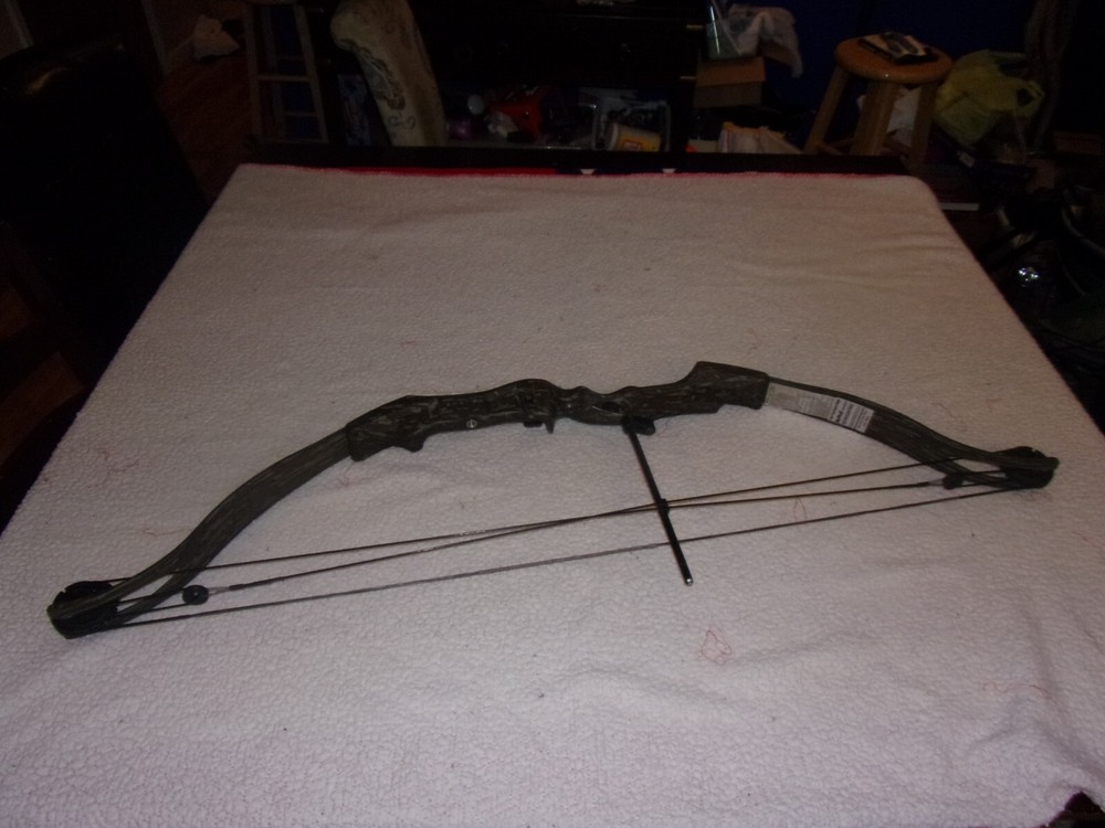 Bear Archery Bear Hunter Compound Bow NICE