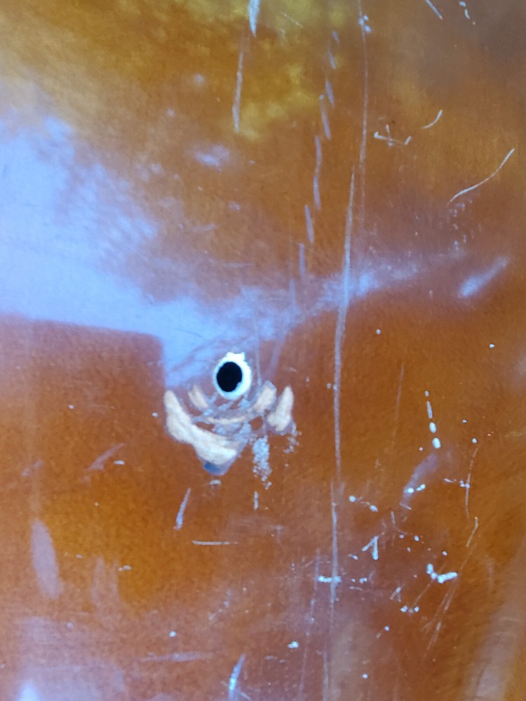 old Cello, needs repair!