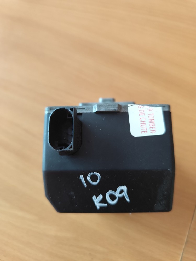 Renault/Steering wheel ignition lock/E0090000