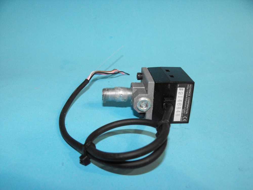 Keyence AP-34P.Pressure Sensor.12-24VDC.USED