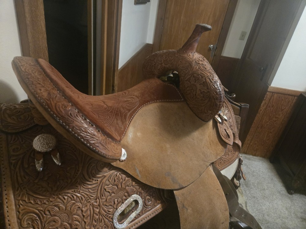 A Beautiful MARTHA JOSEY BARREL SADDLE