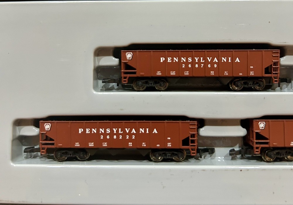 Marklin 82591 Z Scale Penn 5 Coal Car Set