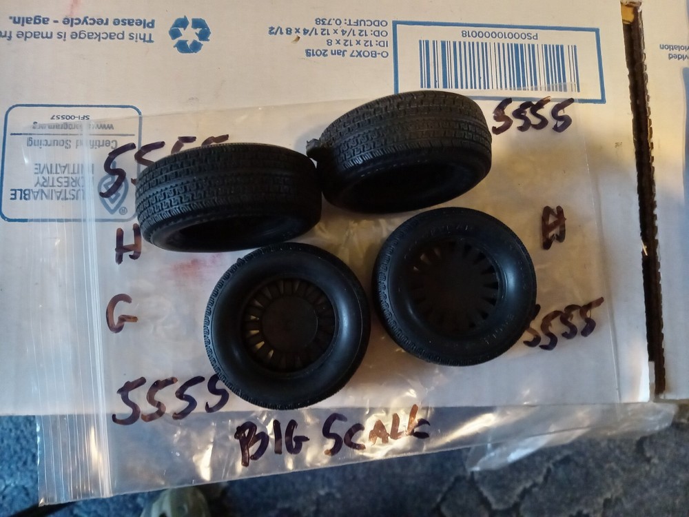 Four (4) Big Scale Tires scale Unknown Package # 5555 LARGE SCALE !!!!