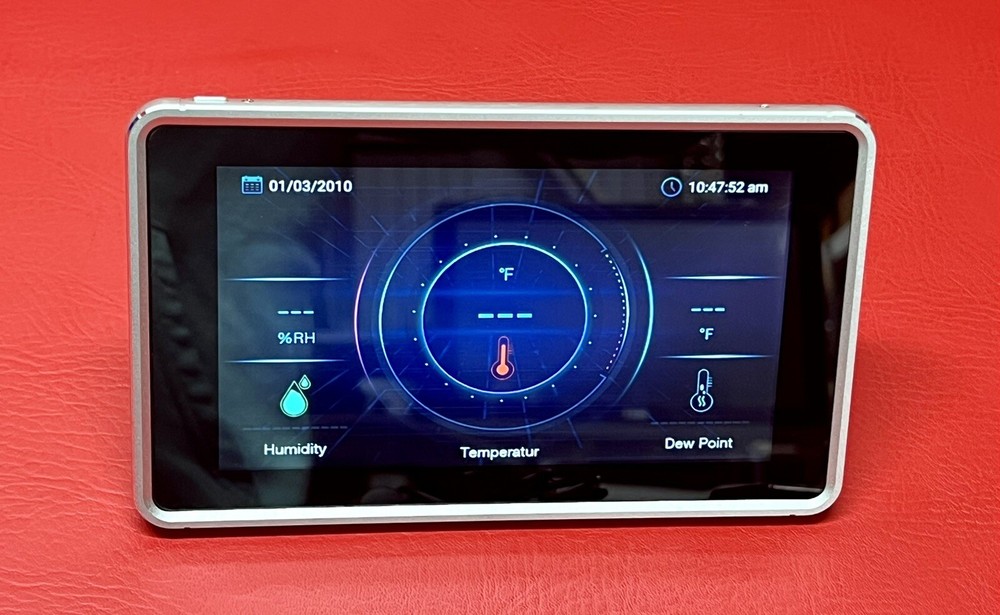 Cole Parmer 20250-40 Traceable 9012 Temperature/RH Touch Screen Recorder