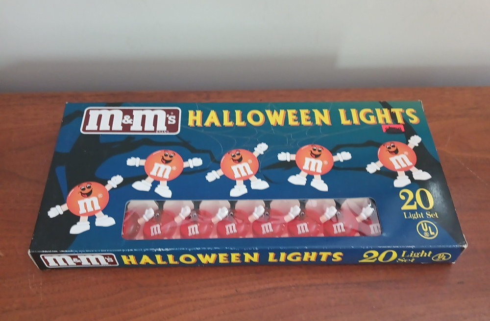 Vintage 90’s M&M's Candy Halloween Decor 11' String 20 Lights Set Unopened Box
