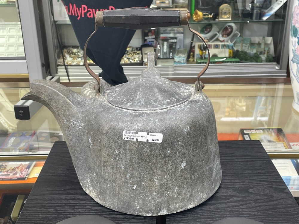 Raco Kettle teapot Vintage ALUMINUM Ware