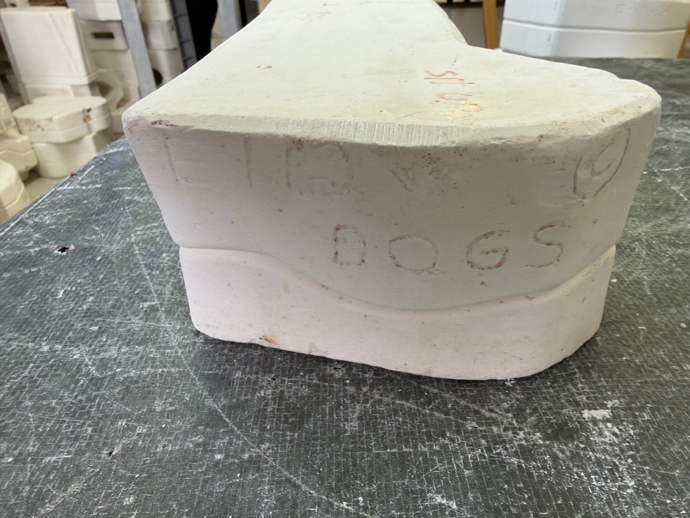 VINTAGE EVERGREEN CERAMIC MOLD #E-112 THREE DOGS