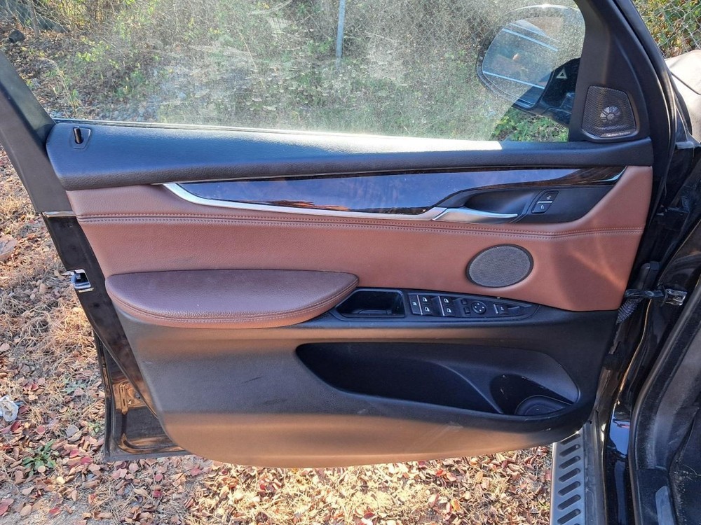 X5 2014 Glove Box 4858797