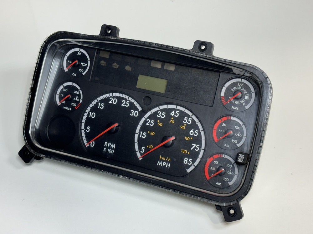 Freightliner M2 Instrument Cluster A22-61959-045