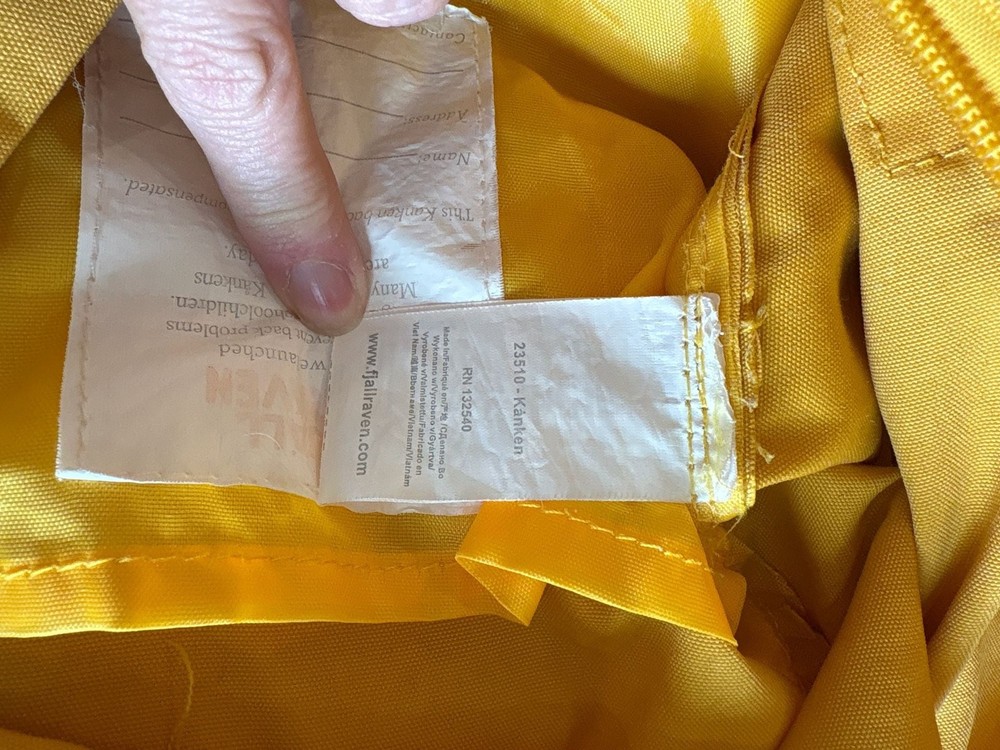 Fjällräven Kånken Classic Backpack - Warm Yellow