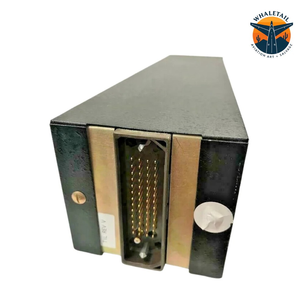 Original CRJ-200 ADF Receiver from Flight Deck