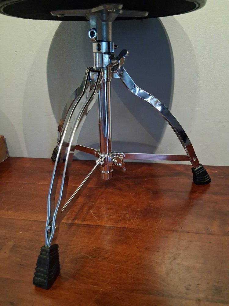 Tama Adjustable Drum Throne Stool Used Condition Bad Seat Swivels