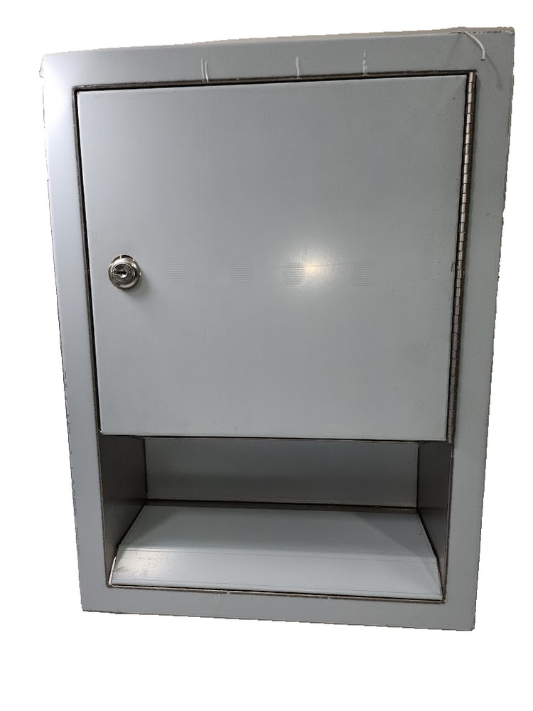 10-0457 Towel Dispenser 4G3