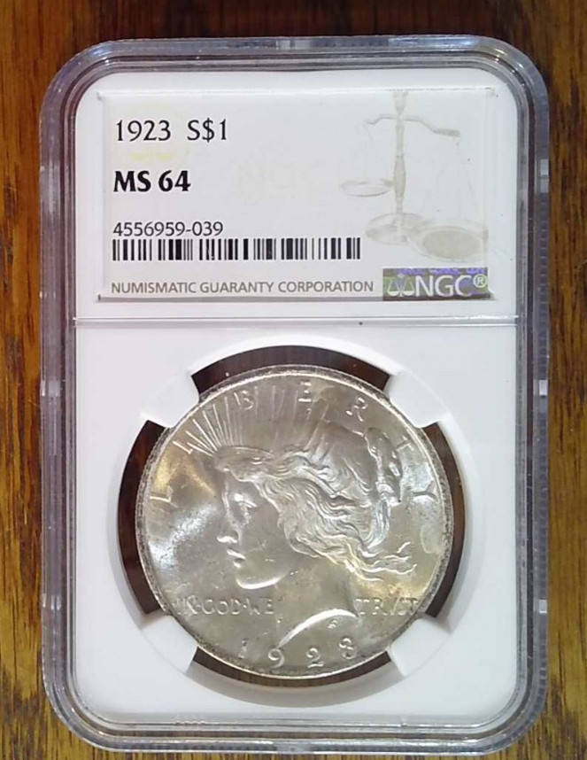 1923-P BU Silver Peace Dollar NGC MS64 (039)