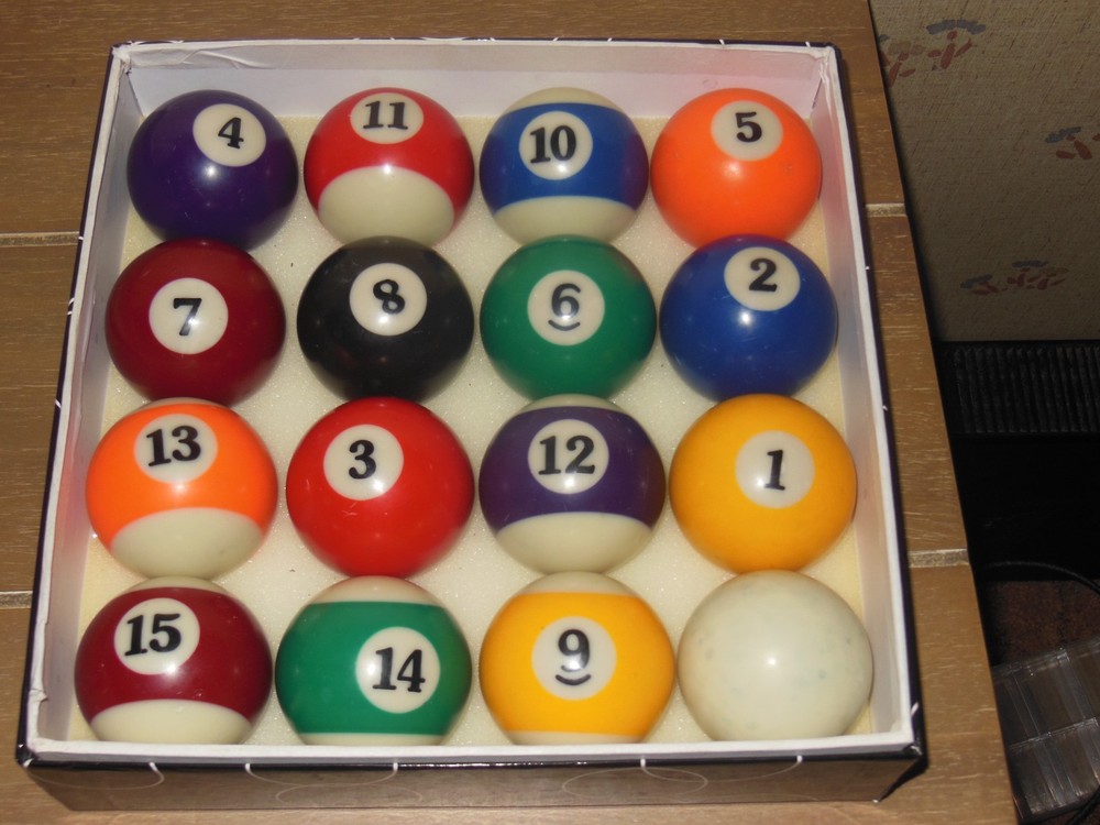 Pool Table Billiard Balls Set Complete