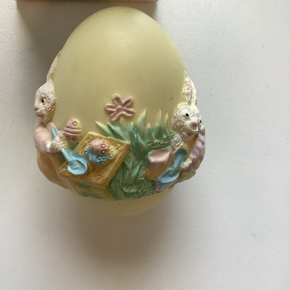 4 Decorative Easter Bunnies One Bunny Egg By Russ Three Bunny Figurines