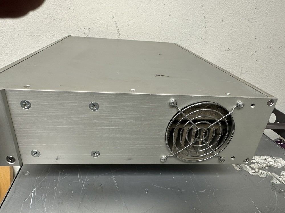 Telex SC-600 UHF Antenna Splitter/Combiner