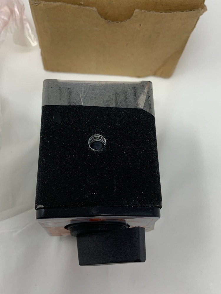 Shun Can DA Machine Work Light Heavy Duty Adjustable Magnetic Base SWITCH ONLY