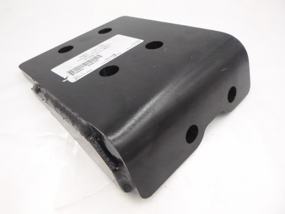 OEM Paccar Peterbilt Rear Engine Mount Right D62-6081R