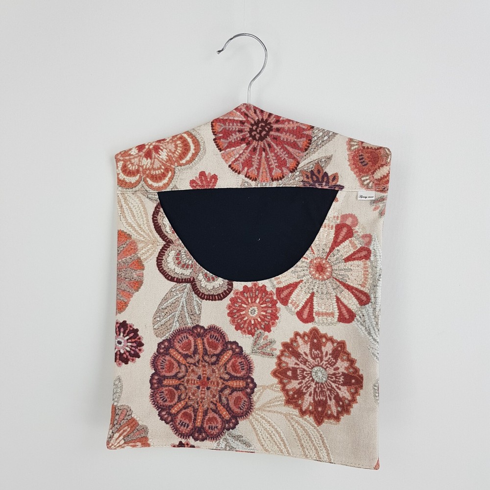 Peg Bag Handmade Cream Raspberry Flowers  Lined Laundry Clothes Peg Holder
