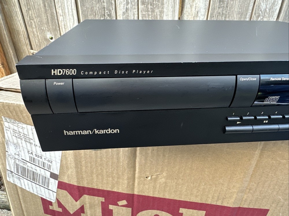 Harmon Kardon HD 7600 CD player