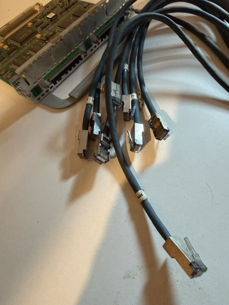 Cisco NM-16A 16 Port Asynchronous (Async) Network Module Octal cable Octal-Async