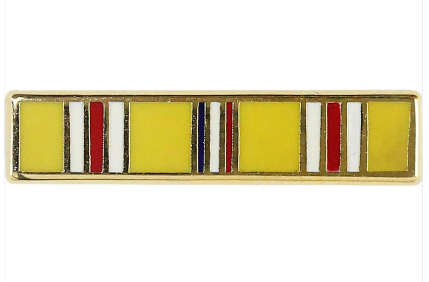 Vanguard LAPEL PIN ASIATIC PACIFIC CAMPAIGN