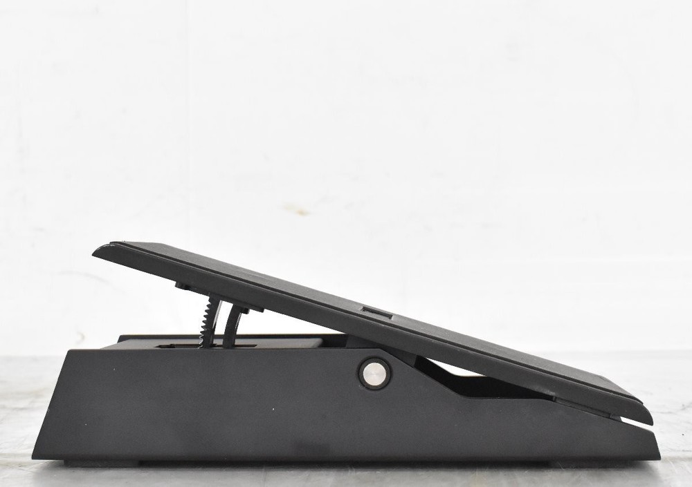 KORG XVP-20 Volume Expression Pedal Black