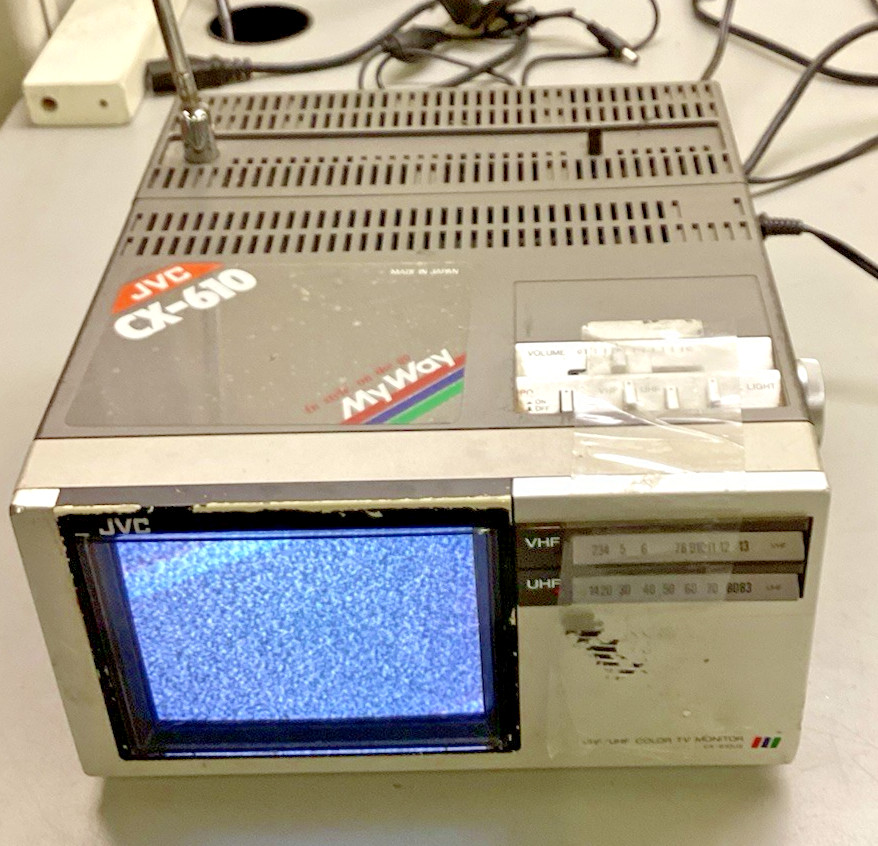 JVC MODEL CX-610US PORTABLE TV