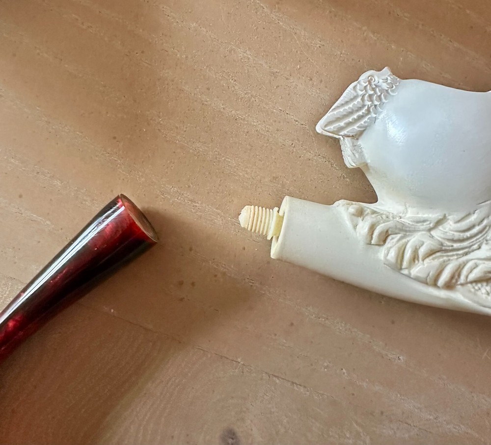 Block meerschaum pipe in case