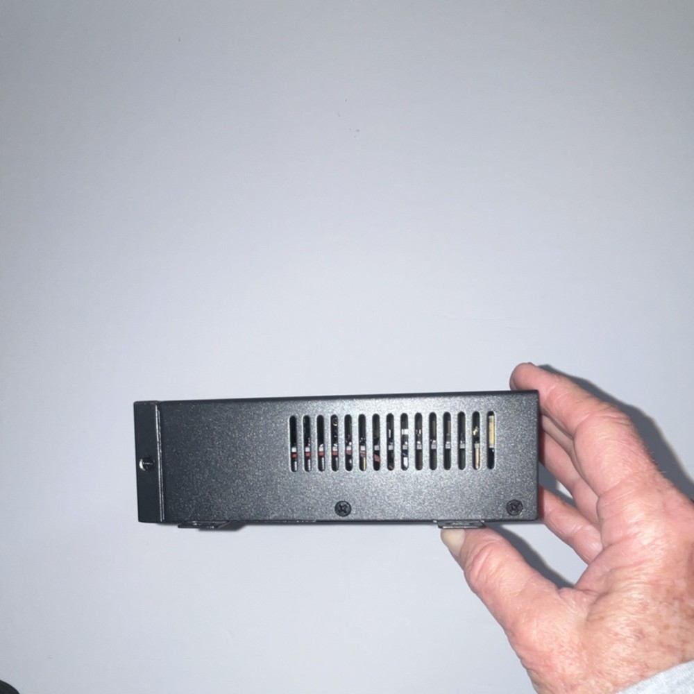 Video Wall Controller 4-Way HDMI Output, DVI, VGA, USB, Splicing