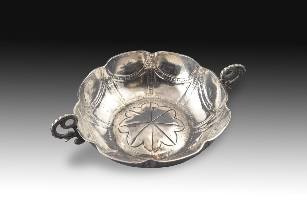 Silver Cup "tembladera", 18th Century