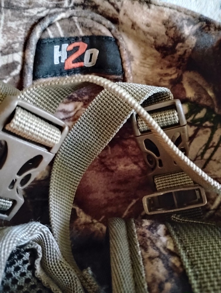 Real Tree Camouflage Alps H2O Back Pack