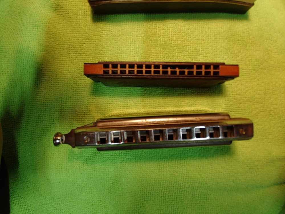 harmonica