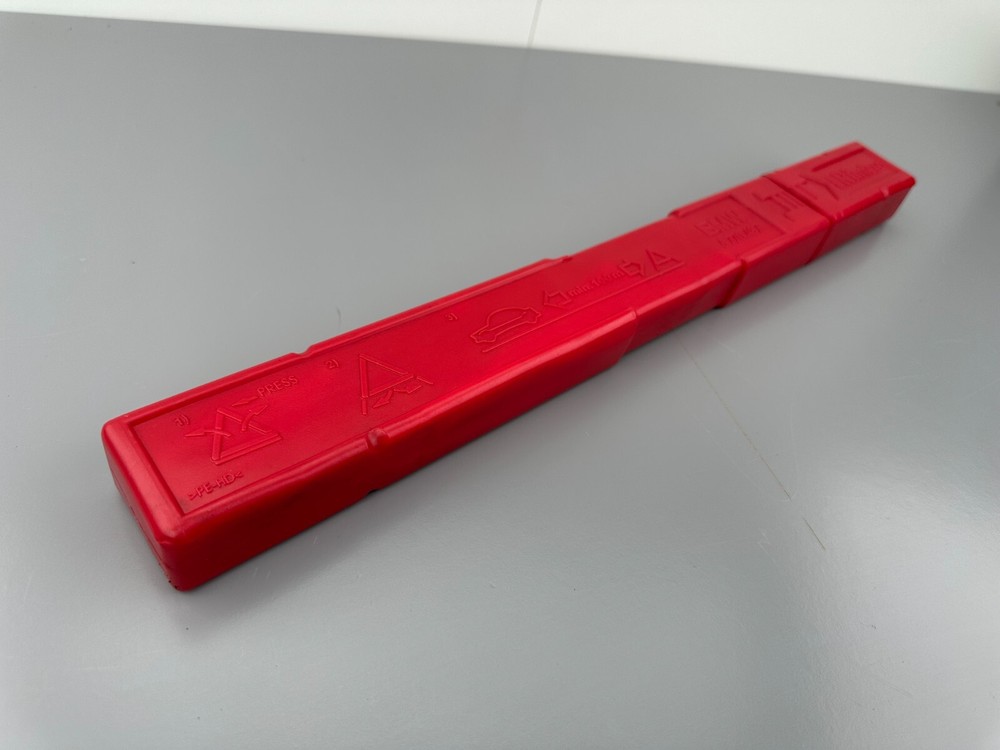 BMW 1 3 Series Toolkit Emergency Warning Triangle - E81 E82 E87 E88 E90 E92 E93