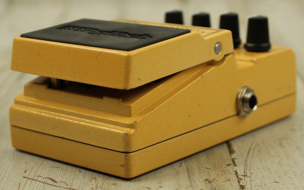 USED DigiTech Crossroads (070)