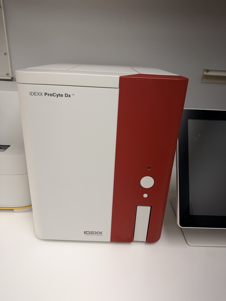 Idexx. Veterinary Lab Equioment