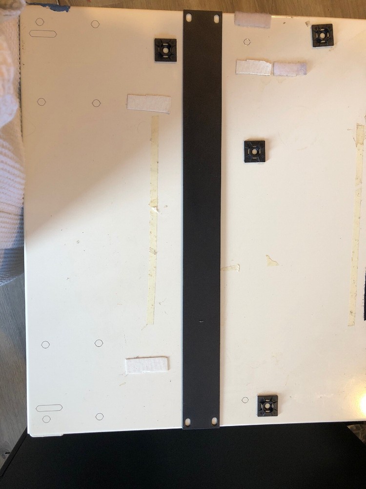 Mid-Atlantic 1RU 19” Solid Rack Spacers