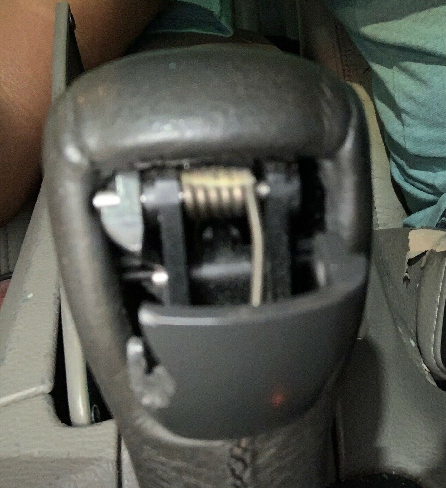 VOLVO Gear Selector Shifter Shift Knob Button ONLY 3 Pin Repair Replacement