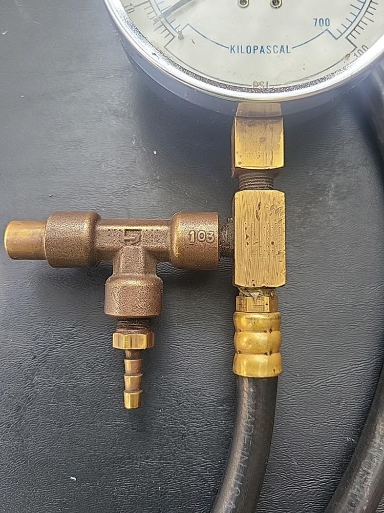 Snap On 100PSI Kilopascal Compression Gauge Vintage Not Tested