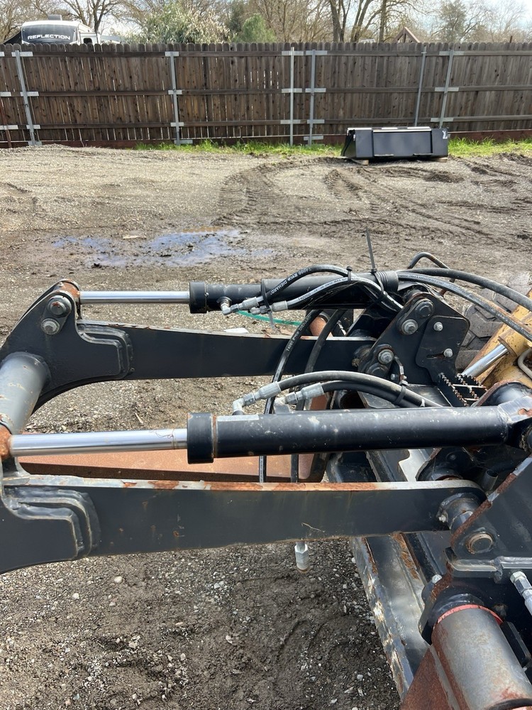 Pallet Fork Grapple Skid Steer Attachment