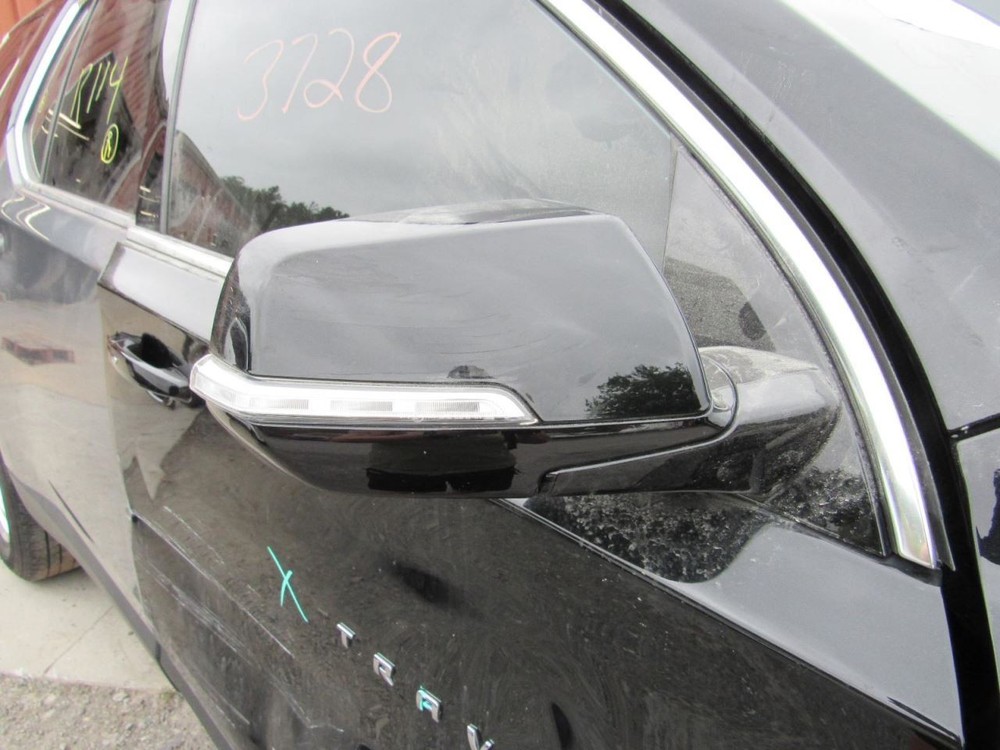 TRAVERSE 2018 Glove Box 1072814